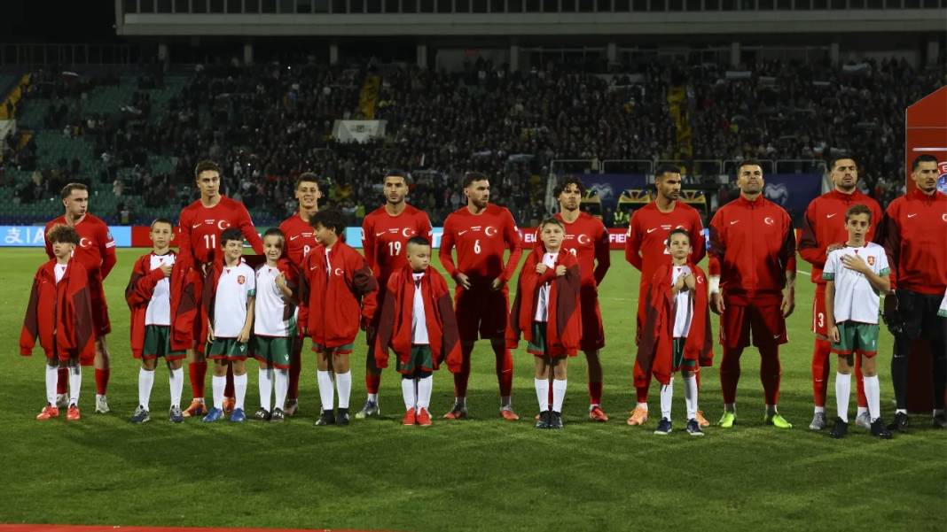 Tarihi gece için nefesler tutuldu! Türkiye - Gürcistan milli maçı muhtemel 11’ler belli oldu 5
